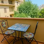 Cicas Πανσιόν 3*